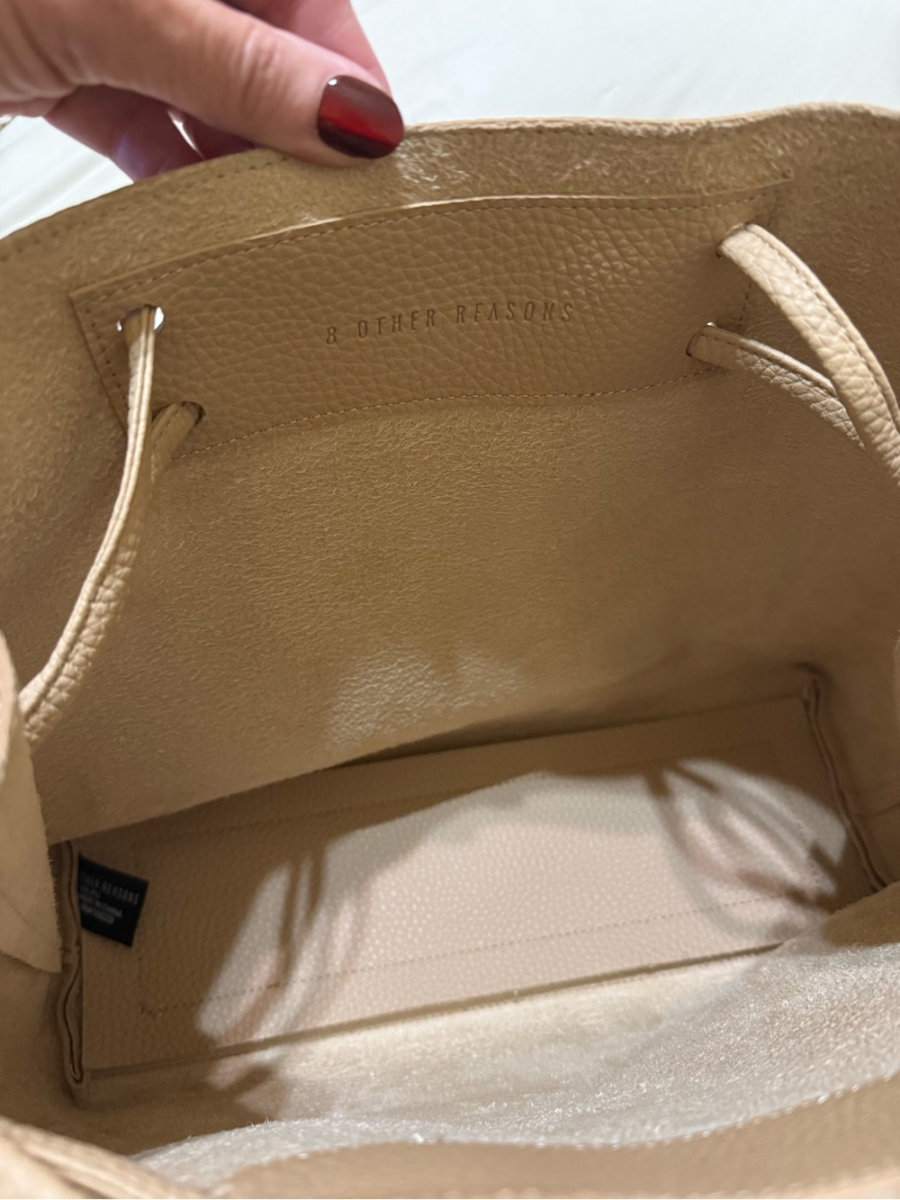8 Other Reasons Leather Tote Bag in Taupe - Picture 4 of 4